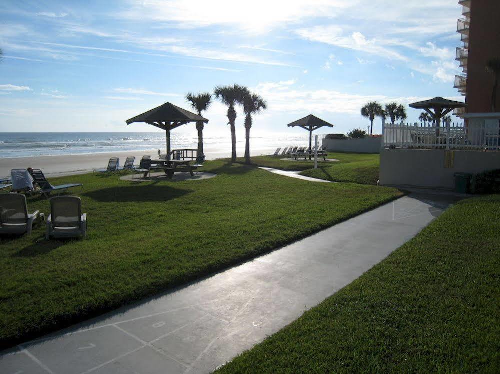 Ocean Court Beachfront Hotel 데이토나 비치 외부 사진